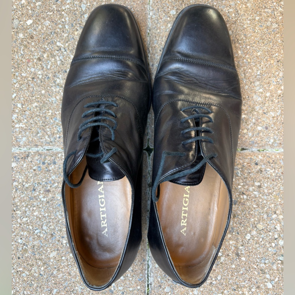 Classic Black Leather Men's Derbys